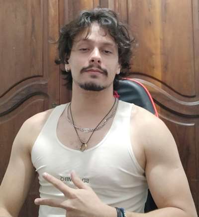 Caio Ulisses - &#8216;Glitch Tellend&#8217;
